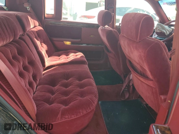 1992 Chrysler New Yorker z VIN 1C3XV66R2ND759195, wystawiony jako Copart lot #69650044 z przebiegiem 70 387 mil mil oraz Szkoda całkowita • Salvage title. Historia ofert i sprzedaży dostępna na DreamBid. Obrazek 10.
