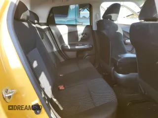2016 Nissan Juke S z VIN JN8AF5MR1GT601892, wystawiony jako Copart lot #56599415 z przebiegiem 164 097 mil mil oraz Szkoda całkowita • Salvage title. Historia ofert i sprzedaży dostępna na DreamBid. Obrazek 10.