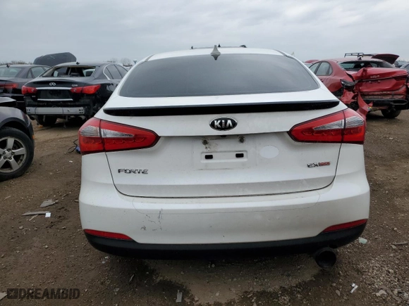 2016 Kia Forte EX with VIN KNAFX4A88G5530700, listed as a Copart auction lot 53818585 with 122,185 mi miles and Clean Title. Bid and sale history available at carsss.com. Image 6.
