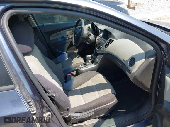 2014 Chevrolet Cruze LS with VIN 1G1PA5SG9E7287865, listed as a IAAI auction lot 42409343 with 155,882 mi miles and . Bid and sale history available at DreamBid. Image 5.