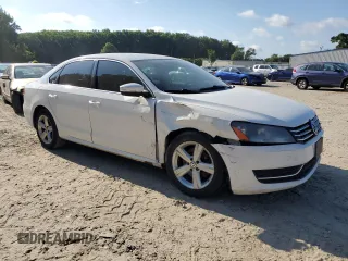 2013 Volkswagen Passat SE with VIN 1VWBP7A34DC008268, listed as a Copart auction lot 63002035 with 180,787 mi miles and Salvage title. Bid and sale history available at DreamBid. Image 4.