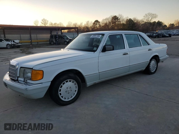 1989 Mercedes-Benz 560 with VIN WDBCA39E7KA453389, listed as a Copart auction lot 45884155 with 231,828 mi miles and Clean Title. Bid and sale history available at DreamBid. Image 1.