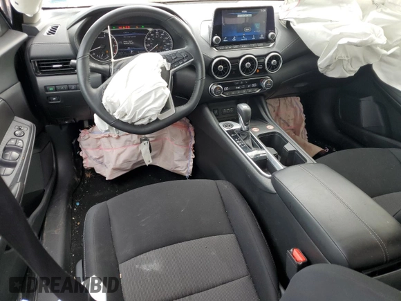 2024 Nissan Sentra SV z VIN 3N1AB8CV2RY212408, wystawiony jako Copart lot #61349405 z przebiegiem 24 175 mil mil oraz Nie do naprawy • Non repairable. Historia ofert i sprzedaży dostępna na DreamBid. Obrazek 8.