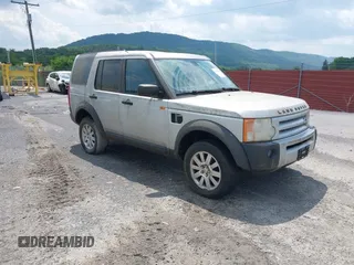 2005 Land Rover LR3 SE z VIN SALAE25485A336499, wystawiony jako IAAI lot #42461282 z przebiegiem 181 089 mil mil oraz . Historia ofert i sprzedaży dostępna na DreamBid. Obrazek 1.