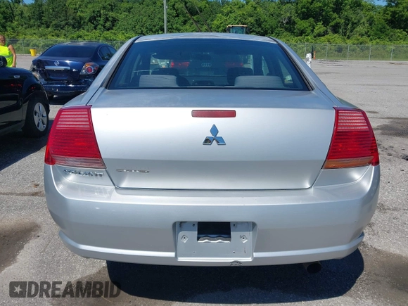 2006 Mitsubishi Galant DE z VIN 4A3AB26F56E029833, wystawiony jako IAAI lot #42145340 z przebiegiem 163 938 mil mil oraz . Historia ofert i sprzedaży dostępna na DreamBid. Obrazek 16.