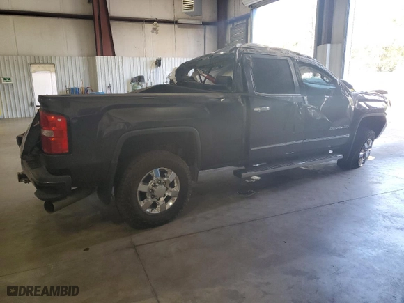 2016 GMC Sierra 3500HD Denali with VIN 1GT42YE82GF247214, listed as a Copart auction lot 77745694 with 152,252 mi miles and Salvage Title. Bid and sale history available at carsss.com. Image 3.