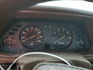 1981 Datsun 280ZX z VIN JN1HZ04SXBX259192, wystawiony jako Copart lot #77847764 z przebiegiem 91 619 mil mil oraz Szkody całkowita. Historia ofert i sprzedaży dostępna na DreamBid. Obrazek 9.