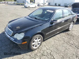 2002 Mercedes-Benz C with VIN WDBRF61J82F200560, listed as a Copart auction lot 52525265 with 122,066 mi miles and Clean Title. Bid and sale history available at carsss.com. Image 1.