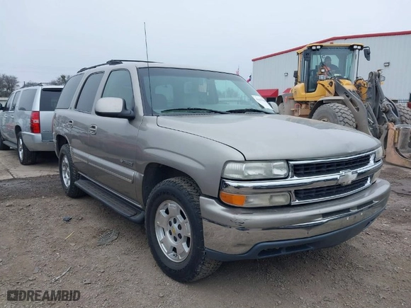 2001 Chevrolet Tahoe LT with VIN 1GNEC13T31R107668, listed as a IAAI auction lot 41629386 with 270,644 mi miles. Bid and sale history available at carsss.com. Image 1.