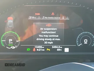 2021 Audi e-tron Sportback Prestige z VIN WA13ABGE7MB040149, wystawiony jako Copart lot #89213745 z przebiegiem 13 496 mil mil oraz Szkody całkowita. Historia ofert i sprzedaży dostępna na DreamBid. Obrazek 9.