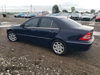 2005 Mercedes-Benz C 240 z VIN WDBRF81J25F662208, wystawiony jako Copart lot #66460995 z przebiegiem 163 658 mil mil oraz Czysty tytuł • Clean title. Historia ofert i sprzedaży dostępna na DreamBid. Obrazek 2.