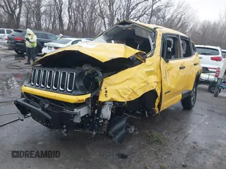 2016 Jeep Renegade Sport with VIN ZACCJBAW4GPC57580, listed as a IAAI auction lot 41126902 with 120,402 mi miles. Bid and sale history available at carsss.com. Image 2.