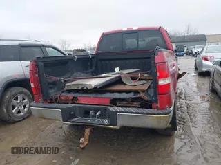 2008 Ford F-150 XLT z VIN 1FTPX14518FA91004, wystawiony jako IAAI lot #41664293 z przebiegiem 171 860 mil mil oraz . Historia ofert i sprzedaży dostępna na DreamBid. Obrazek 17.