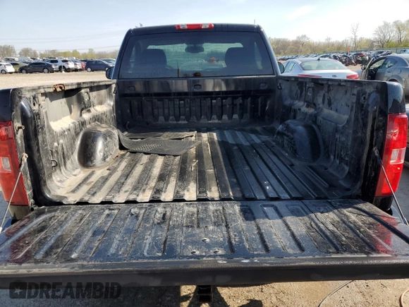 2008 Chevrolet Silverado 1500 Work Truck with VIN 1GCEK14C78Z200911, listed as a Copart auction lot 52197035 with 215,836 mi miles and Salvage Title. Bid and sale history available at DreamBid. Image 10.
