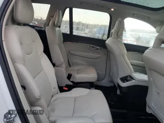 2020 Volvo XC90 Momentum with VIN YV4A221K1L1533819, listed as a Copart auction lot 84431514 with 81,666 mi miles and Salvage Title. Bid and sale history available at DreamBid. Image 11.