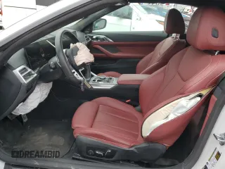 2025 BMW 4 Series 430i with VIN WBA33DB06SCS07578, listed as a Copart auction lot 50272185 with 5,169 mi miles and Salvage Title. Bid and sale history available at carsss.com. Image 7.