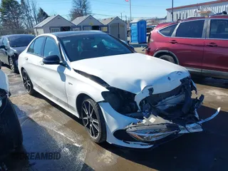 2018 Mercedes-Benz C 43 AMG with VIN 55SWF6EB1JU251102, listed as a IAAI auction lot 41433415 with 67,972 mi miles and . Bid and sale history available at carsss.com. Image 13.