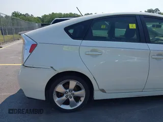 2013 Toyota Prius One z VIN JTDKN3DU8D5601612, wystawiony jako IAAI lot #42402108 z przebiegiem 224 420 mil mil oraz . Historia ofert i sprzedaży dostępna na DreamBid. Obrazek 18.