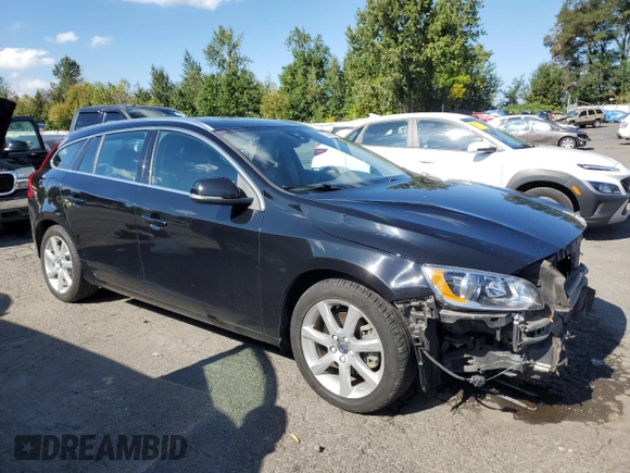 2016 Volvo V60 T5 Drive-E Premier with VIN YV140MEK6G1288091, listed as a Copart auction lot 73526314 with 130,805 mi miles and Salvage Title. Bid and sale history available at carsss.com. Image 4.