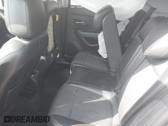 2019 Chevrolet Trax LT with VIN KL7CJLSB4KB930837, listed as a IAAI auction lot 41876909 with 90,193 mi miles and . Bid and sale history available at carsss.com. Image 8.