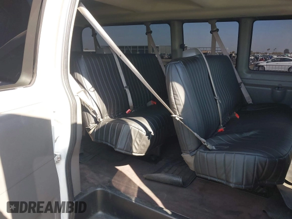 2020 Chevrolet Express Passenger LT z VIN 1GAZGPFG0L1246277, wystawiony jako IAAI lot #41466764 z przebiegiem 270 954 mil mil oraz . Historia ofert i sprzedaży dostępna na DreamBid. Obrazek 8.
