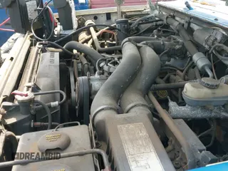1990 Ford F-250 z VIN 1FTHF25G9LPA18284, wystawiony jako IAAI lot #42550026 z przebiegiem 78 244 mil mil oraz . Historia ofert i sprzedaży dostępna na DreamBid. Obrazek 13.