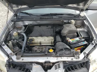2005 Mitsubishi Outlander XLS with VIN JA4LX41F55U038885, listed as a Copart auction lot 69919634 with 226,563 mi miles and Salvage Title. Bid and sale history available at carsss.com. Image 13.