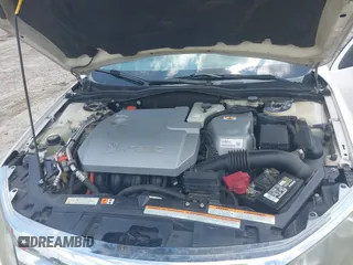 2010 Ford Fusion Hybrid with VIN 3FADP0L31AR179076, listed as a IAAI auction lot 42427753 with 240,938 mi miles and . Bid and sale history available at DreamBid. Image 10.