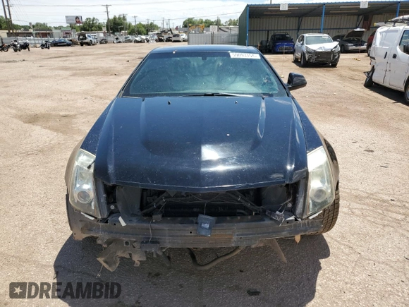2011 Cadillac CTS-V z VIN 1G6DV1EP9B0112705, wystawiony jako Copart lot #59093154 z przebiegiem 114 181 mil mil oraz Szkody całkowita. Historia ofert i sprzedaży dostępna na DreamBid. Obrazek 5.