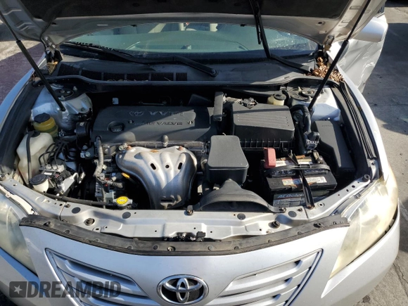 2008 Toyota Camry LE z VIN 4T1BE46K68U228756, wystawiony jako Copart lot #56953845 z przebiegiem 150 894 mil mil oraz Szkoda całkowita • Salvage title. Historia ofert i sprzedaży dostępna na DreamBid. Obrazek 11.
