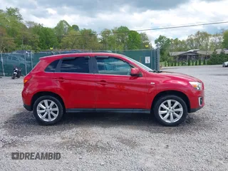 2015 Mitsubishi Outlander SE with VIN 4A4AR4AUXFE016830, listed as a IAAI auction lot 42185164 with 138,573 mi miles and . Bid and sale history available at DreamBid. Image 13.