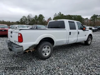 2015 Ford F-250 XL with VIN 1FT7W2AT1FEB50003, listed as a Copart auction lot 89136195 with 212,986 mi miles and Salvage title. Bid and sale history available at DreamBid. Image 3.