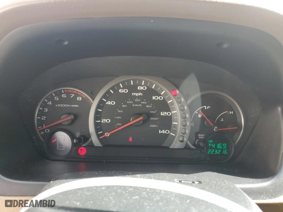 2004 Honda Pilot LX with VIN 2HKYF181X4H599843, listed as a Copart auction lot 45093525 with 223,216 mi miles and Salvage Title. Bid and sale history available at carsss.com. Image 9.