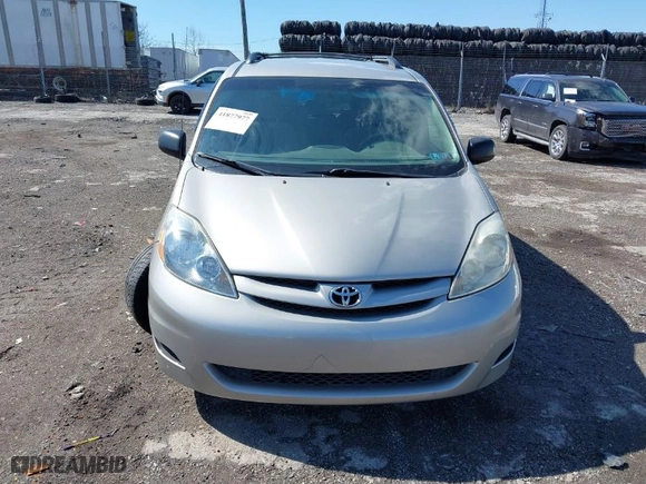 2006 Toyota Sienna CE with VIN 5TDZA23CX6S435748, listed as a IAAI auction lot 41877977 with 217,709 mi miles. Bid and sale history available at carsss.com. Image 13.