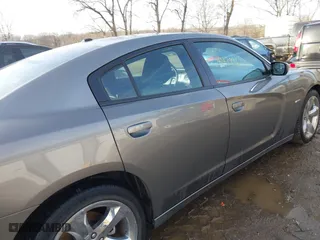 2011 Dodge Charger Road/Track with VIN 2B3CL5CT7BH518873, listed as a IAAI auction lot 41479961 with 175,657 mi miles. Bid and sale history available at carsss.com. Image 13.