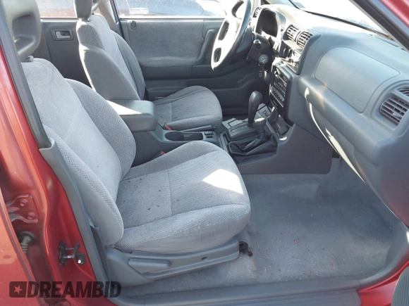 1999 Isuzu Rodeo S with VIN 4S2CM58W6X4336332, listed as a IAAI auction lot 41758338 with 183,983 mi miles. Bid and sale history available at carsss.com. Image 5.