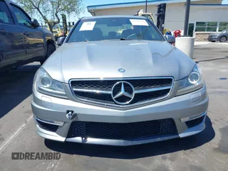 2012 Mercedes-Benz C 63 AMG with VIN WDDGF7HB2CA733599, listed as a IAAI auction lot 42094388 with 81,287 mi miles and . Bid and sale history available at carsss.com. Image 13.