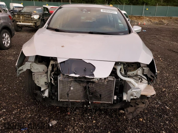 2022 Nissan LEAF S z VIN 1N4AZ1BV1NC560291, wystawiony jako Copart lot #84892854 z przebiegiem 25 484 mil mil oraz Szkoda całkowita • Salvage title. Historia ofert i sprzedaży dostępna na DreamBid. Obrazek 5.