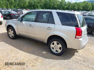 2007 Saturn VUE V6 z VIN 5GZCZ63477S866943, wystawiony jako IAAI lot #42325038 z przebiegiem 203 252 mil mil oraz . Historia ofert i sprzedaży dostępna na DreamBid. Obrazek 3.