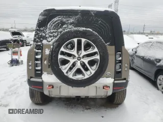 2022 Land Rover Defender z VIN SALEX7RU4N2095571, wystawiony jako Copart lot #85492574 z przebiegiem 12 896 mil mil oraz Szkoda całkowita • Salvage title. Historia ofert i sprzedaży dostępna na DreamBid. Obrazek 6.