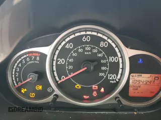2014 Mazda 2 Touring z VIN JM1DE1LY9E0175946, wystawiony jako Copart lot #55459255 z przebiegiem 109 494 mil mil oraz Szkoda całkowita • Salvage title. Historia ofert i sprzedaży dostępna na DreamBid. Obrazek 9.