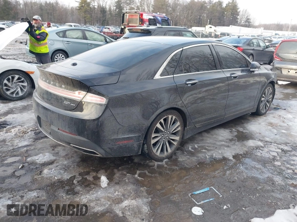 2019 Lincoln MKZ Reserve II z VIN 3LN6L5F93KR622157, wystawiony jako IAAI lot #41644128 z przebiegiem 39 768 mil mil oraz . Historia ofert i sprzedaży dostępna na DreamBid. Obrazek 4.