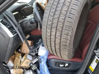 2021 BMW X6 xDrive40i z VIN 5UXCY6C07M9D92823, wystawiony jako Copart lot #68319162 z przebiegiem 21 755 mil mil oraz . Historia ofert i sprzedaży dostępna na DreamBid. Obrazek 7.