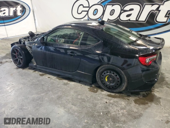 2019 Toyota 86 GT z VIN JF1ZNAE17K9702661, wystawiony jako Copart lot #52847335 z przebiegiem 69 831 mil mil oraz Czysty tytuł • Clean title. Historia ofert i sprzedaży dostępna na DreamBid. Obrazek 2.