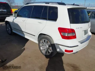 2010 Mercedes-Benz GLK-Class GLK 350 with VIN WDCGG5GB4AF373064, listed as a IAAI auction lot 41687812 with 131,206 mi miles. Bid and sale history available at carsss.com. Image 3.