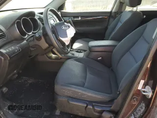 2012 Kia Sorento LX with VIN 5XYKT3A15CG288024, listed as a Copart auction lot 48458575 with 110,643 mi miles and Salvage Title. Bid and sale history available at carsss.com. Image 7.