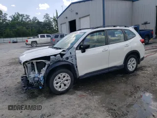 2020 Subaru Forester with VIN JF2SKADC2LH406821, listed as a Copart auction lot 65398444 with 88,821 mi miles and Salvage Title. Bid and sale history available at carsss.com. Image 1.