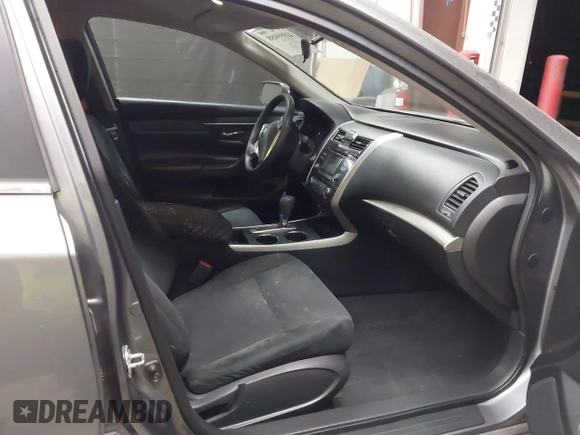 2015 Nissan Altima 2.5 S with VIN 1N4AL3AP1FC485447, listed as a IAAI auction lot 41999058 with 99,164 mi miles. Bid and sale history available at carsss.com. Image 5.