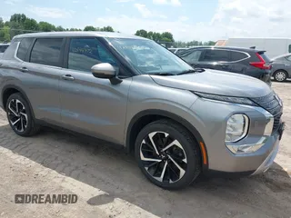 2023 Mitsubishi Outlander SE z VIN JA4J4UA80PZ025145, wystawiony jako IAAI lot #42544372 z przebiegiem 51 321 mil mil oraz . Historia ofert i sprzedaży dostępna na DreamBid. Obrazek 1.