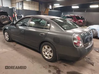 2006 Nissan Altima 2.5 S with VIN 1N4AL11D06N319256, listed as a IAAI auction lot 42007570 with 155,101 mi miles. Bid and sale history available at carsss.com. Image 3.